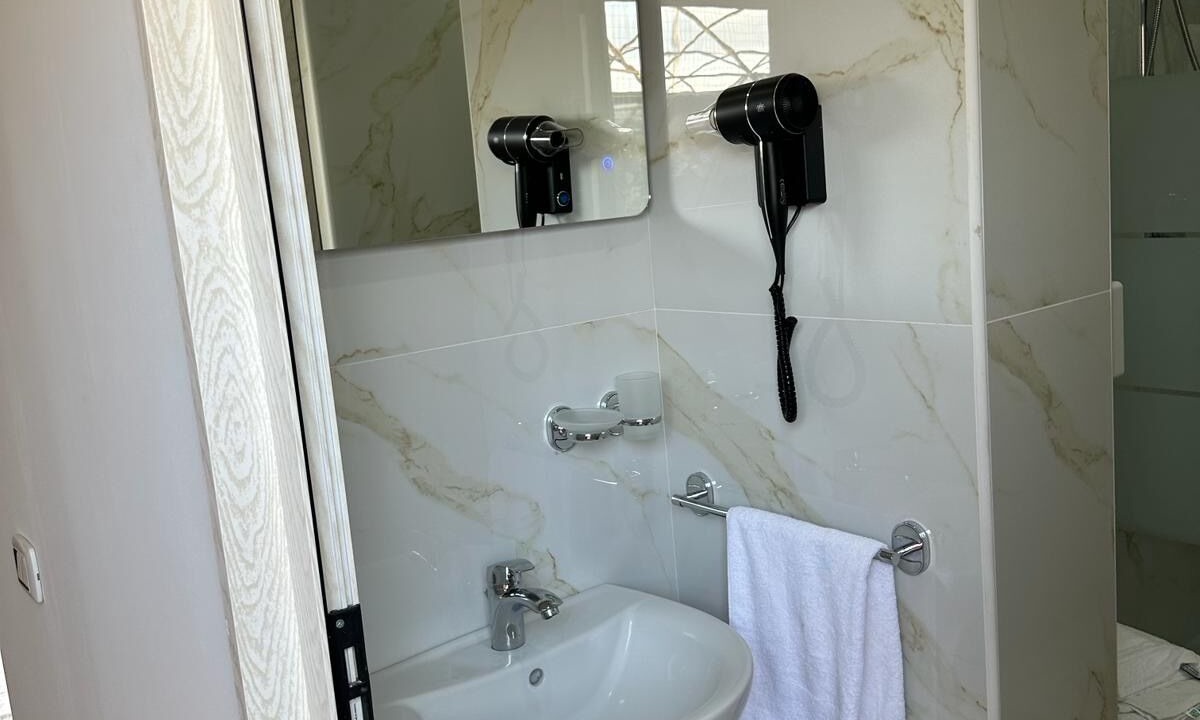 Photo of Bathroom in Naples