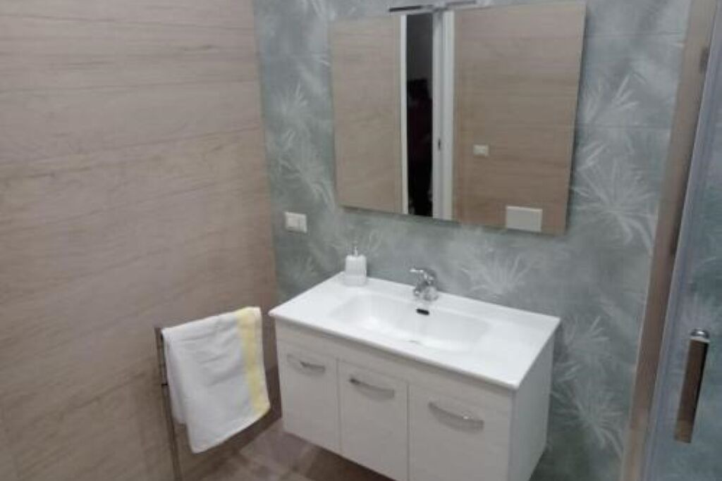 Photo of Bathroom in Secondigliano