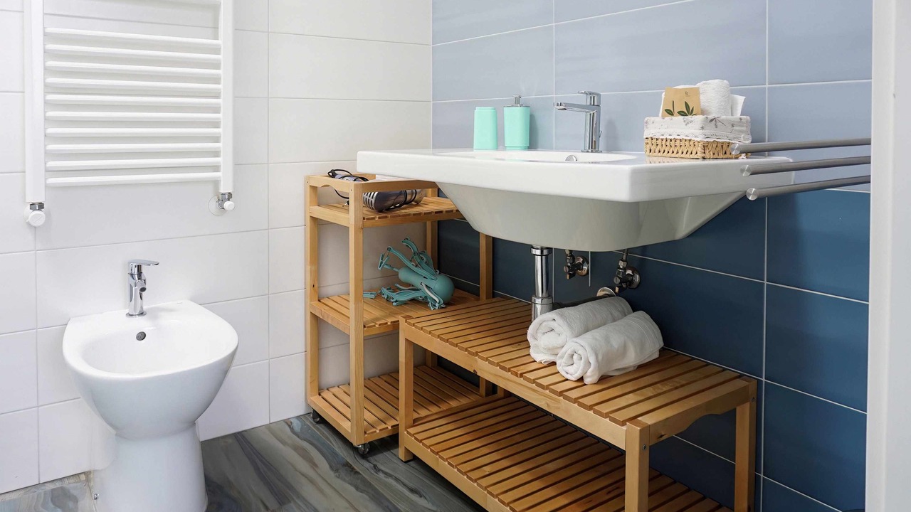 Photo of Bathroom in Bacoli