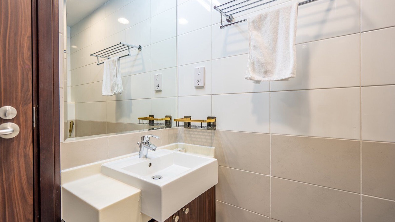 Photo of Bathroom in Palm Jumeirah