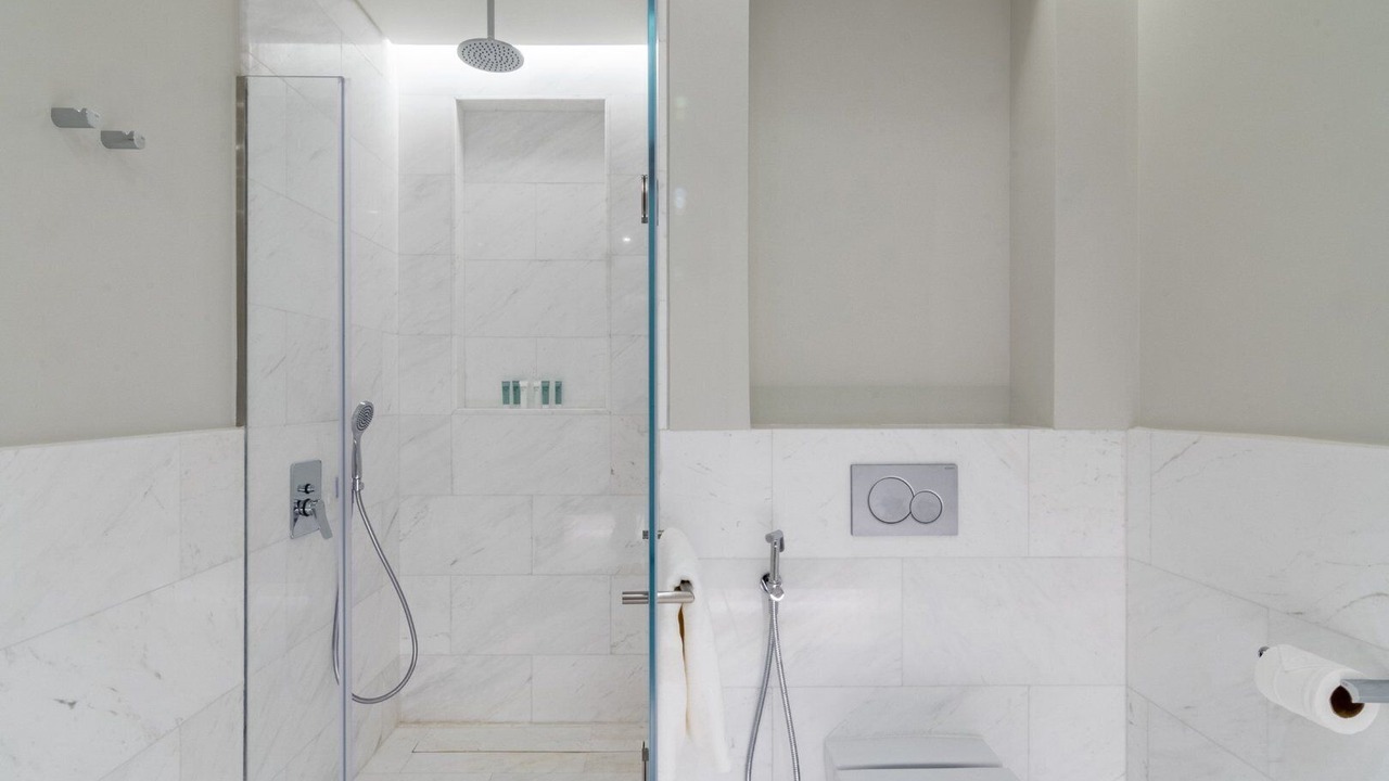 Photo of Bathroom in Palm Jumeirah