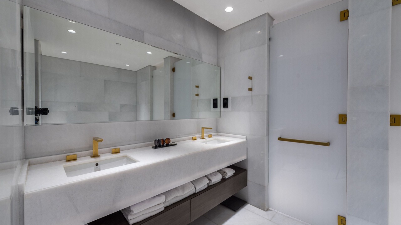 Photo of Bathroom in Palm Jumeirah