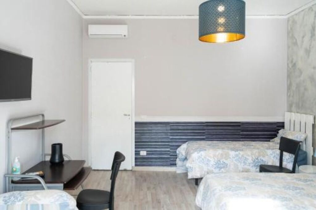 Photo of Bedroom in Secondigliano