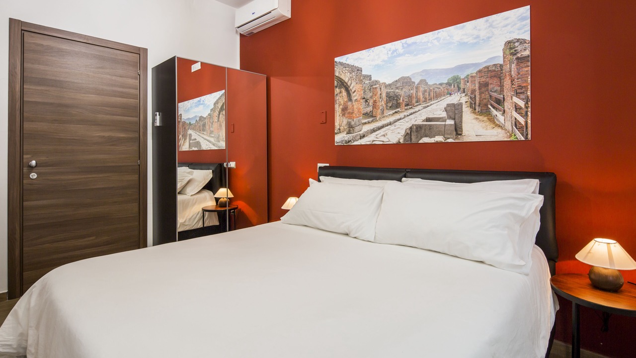 Photo of Bedroom in Pompei