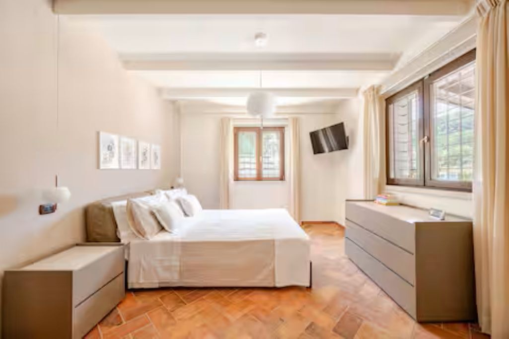 Photo of Bedroom in Caiazzo