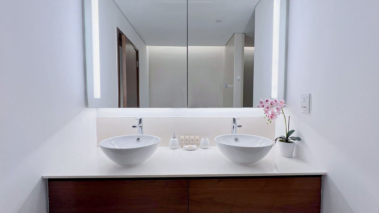 Photo of Bathroom in Al Wasl