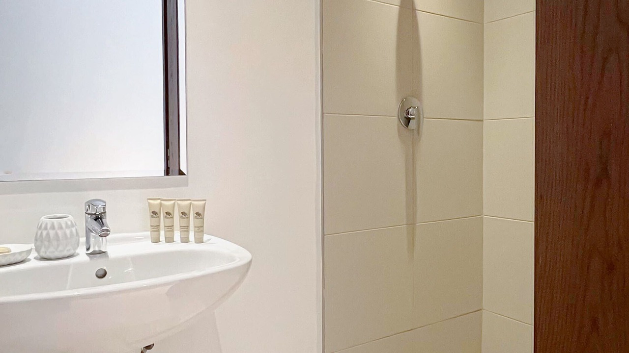Photo of Bathroom in Al Wasl