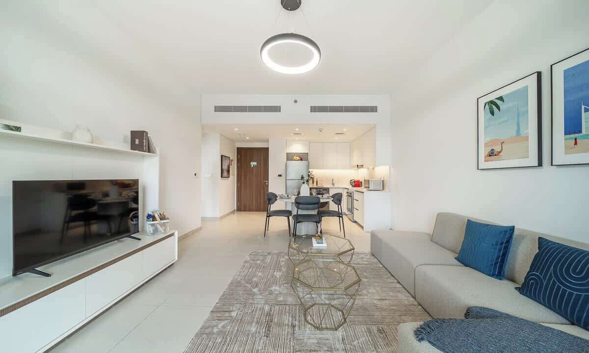 Photo of Livingroom in Umm Suqeim 3