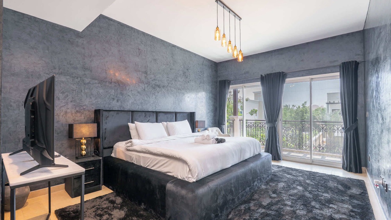 Photo of Bedroom in Jumeirah Village Triangle