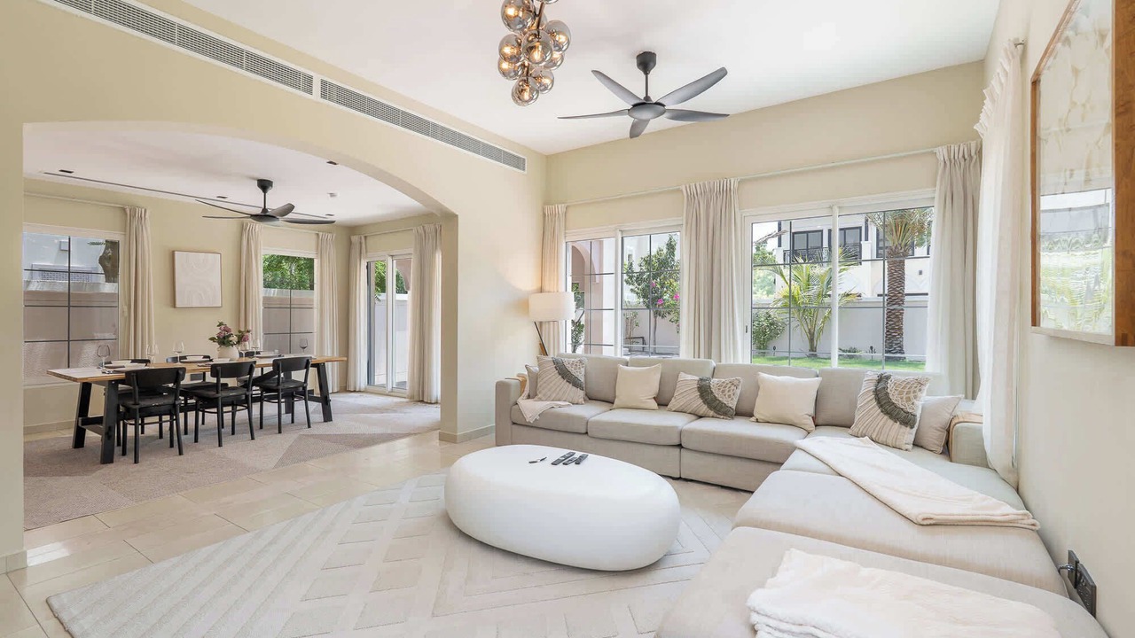 Photo of Livingroom in Jumeirah Village Triangle