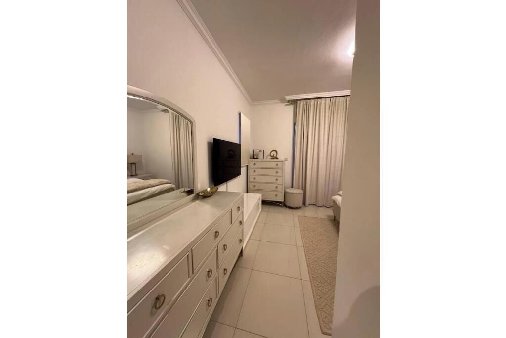 Photo of Bedroom in Bur Dubai