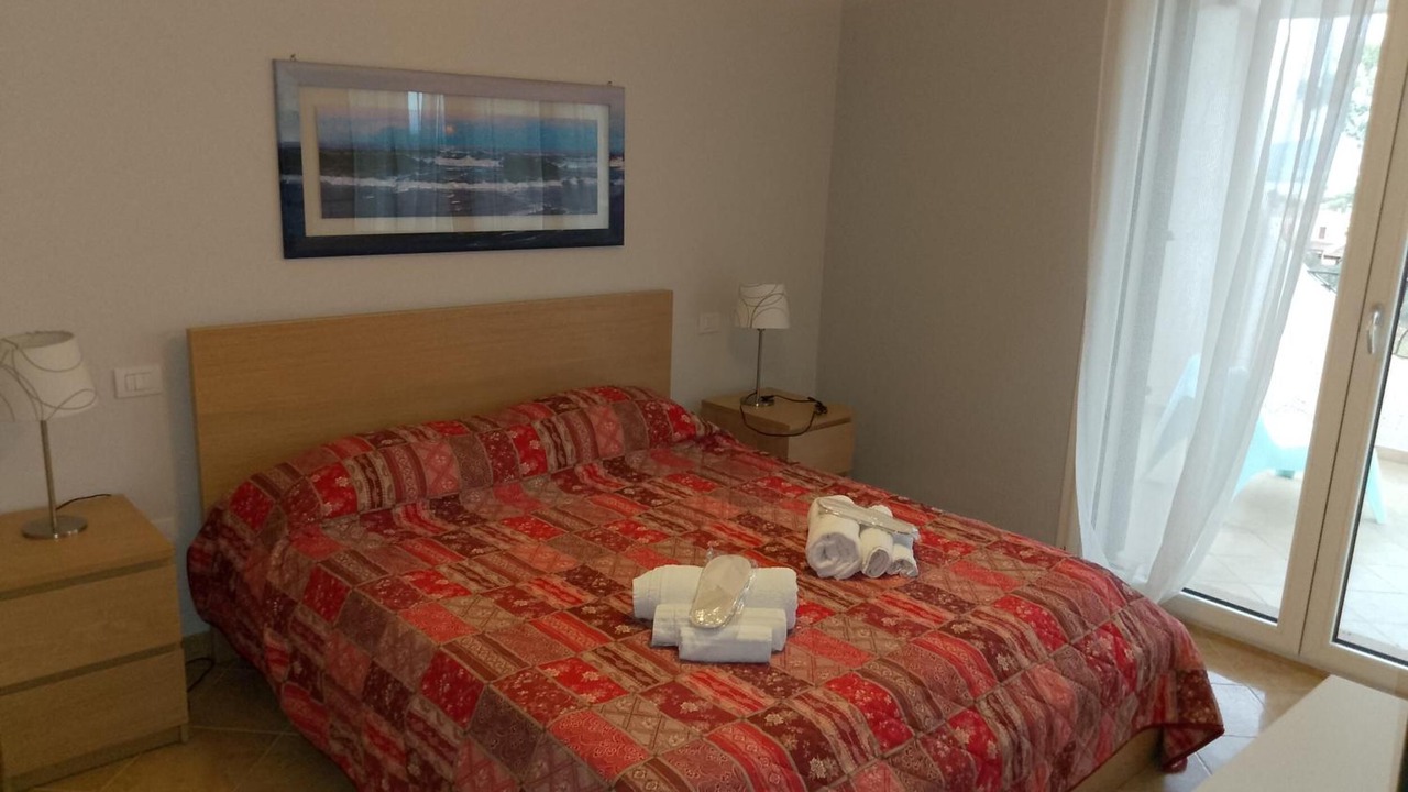 Photo of Bedroom in Case Peschiera-Lu Fraili