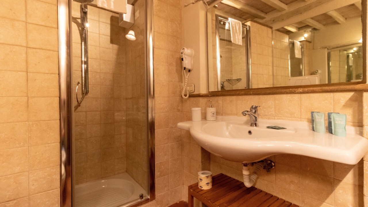 Photo of Bathroom in Asciano