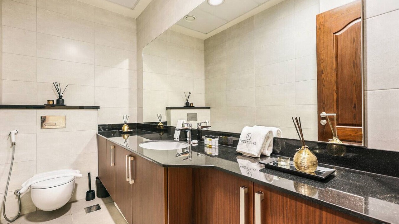 Photo of Bathroom in Discovery Gardens