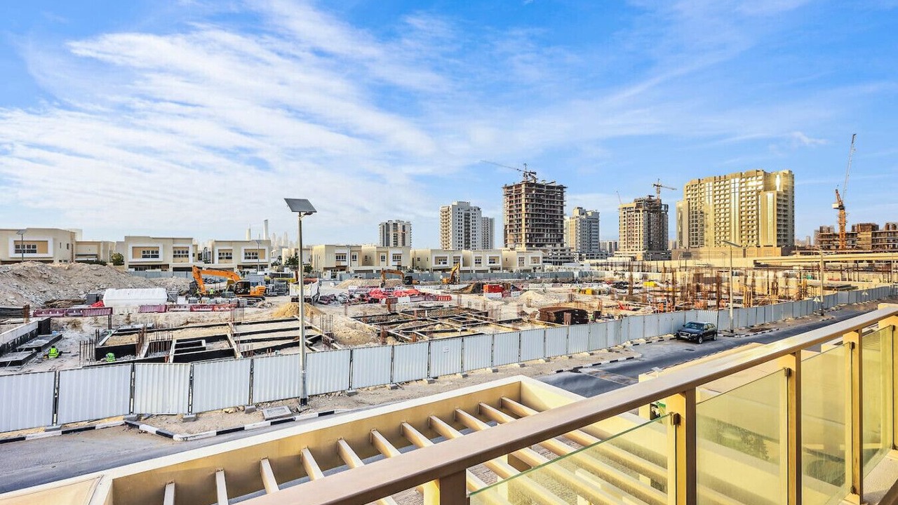 Photo of Patio Balcony in Discovery Gardens