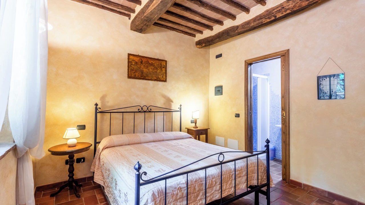 Photo of Bedroom in Monticiano