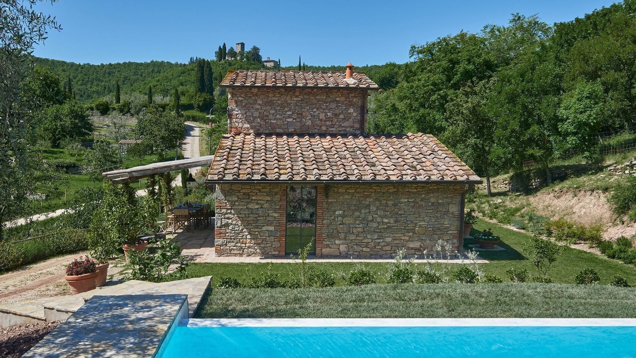 Photo of Outdoor in Neri