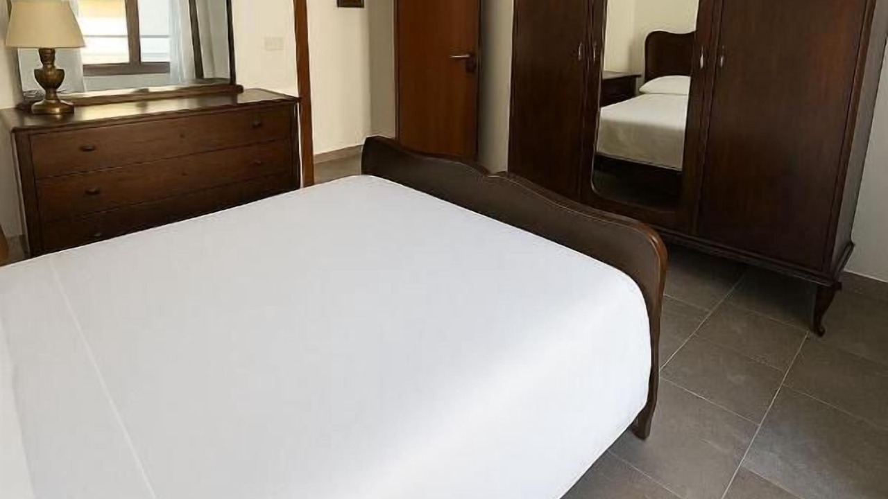 Photo of Bedroom in Porto Salvo