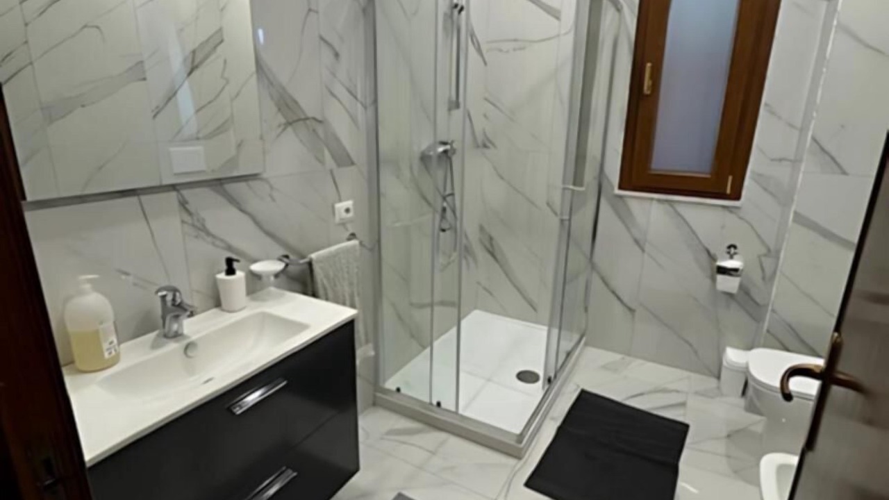Photo of Bathroom in Porto Salvo