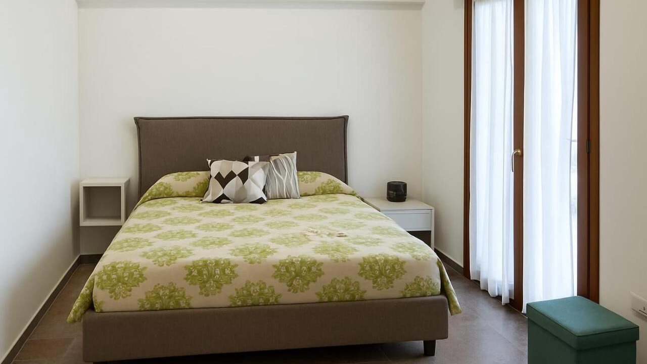 Photo of Bedroom in Porto Salvo