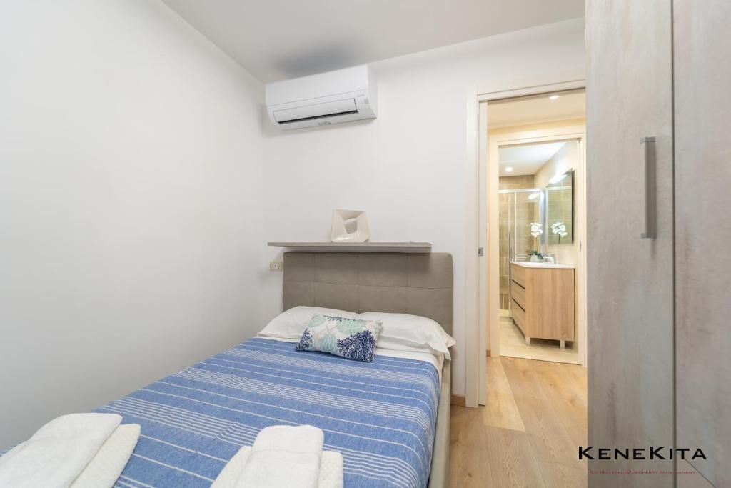 Photo of Bedroom in Portisco