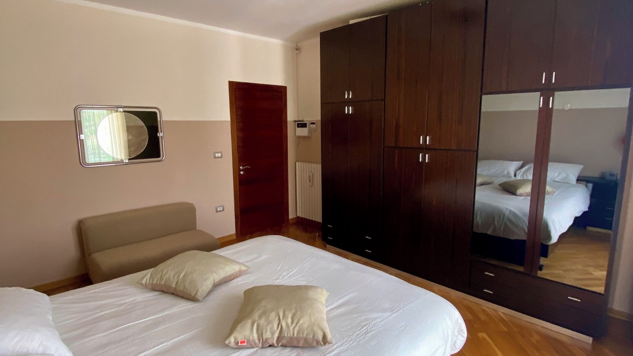 Photo of Bedroom in Pianura