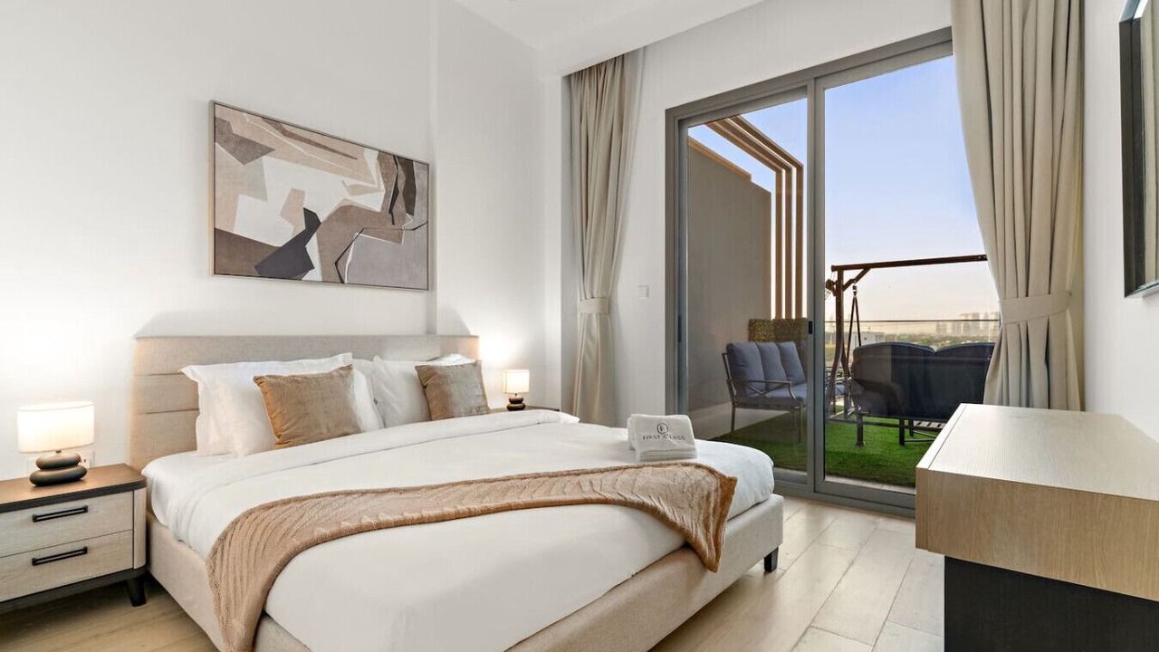 Photo of Bedroom in Jumeirah Village Triangle