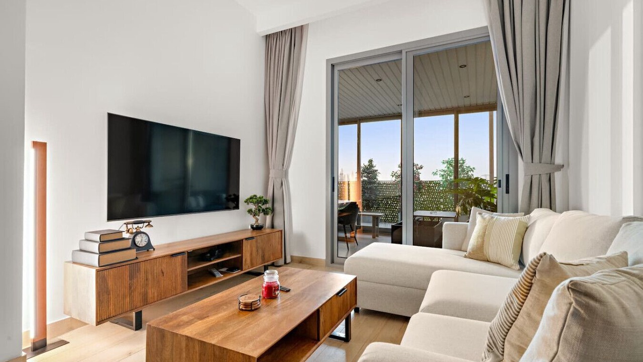 Photo of Livingroom in Jumeirah Village Triangle
