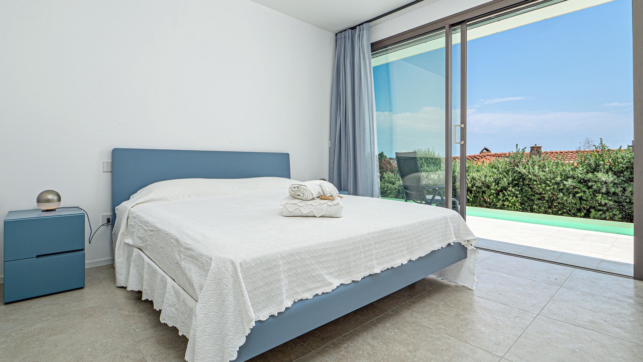 Photo of Bedroom in Baia Caddinas