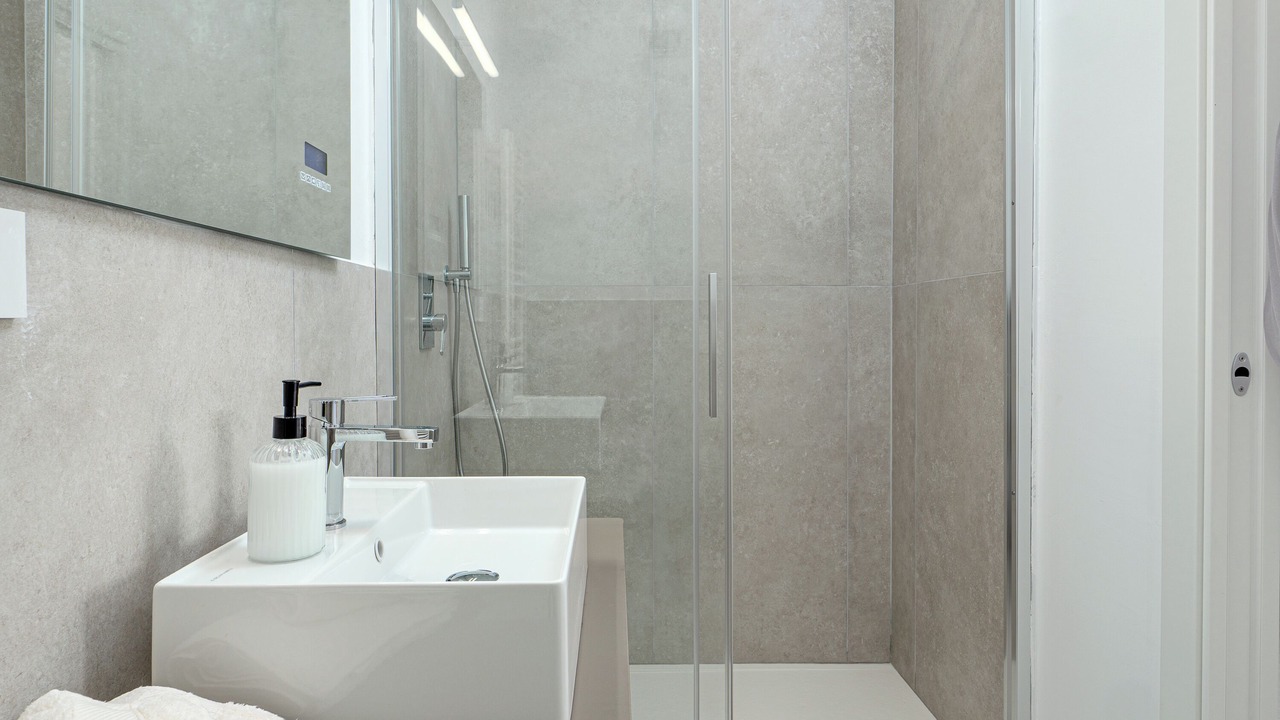 Photo of Bathroom in Baia Caddinas
