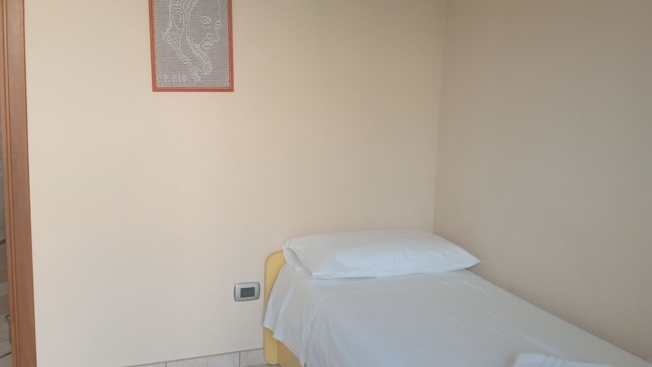 Photo of Bedroom in Scalea