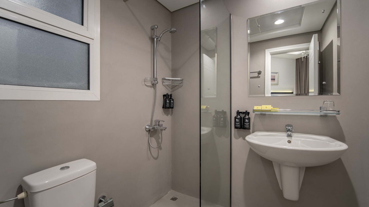 Photo of Bathroom in Al Barsha 1