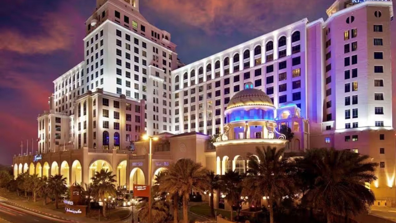 Photo of Outdoor in Al Barsha 1