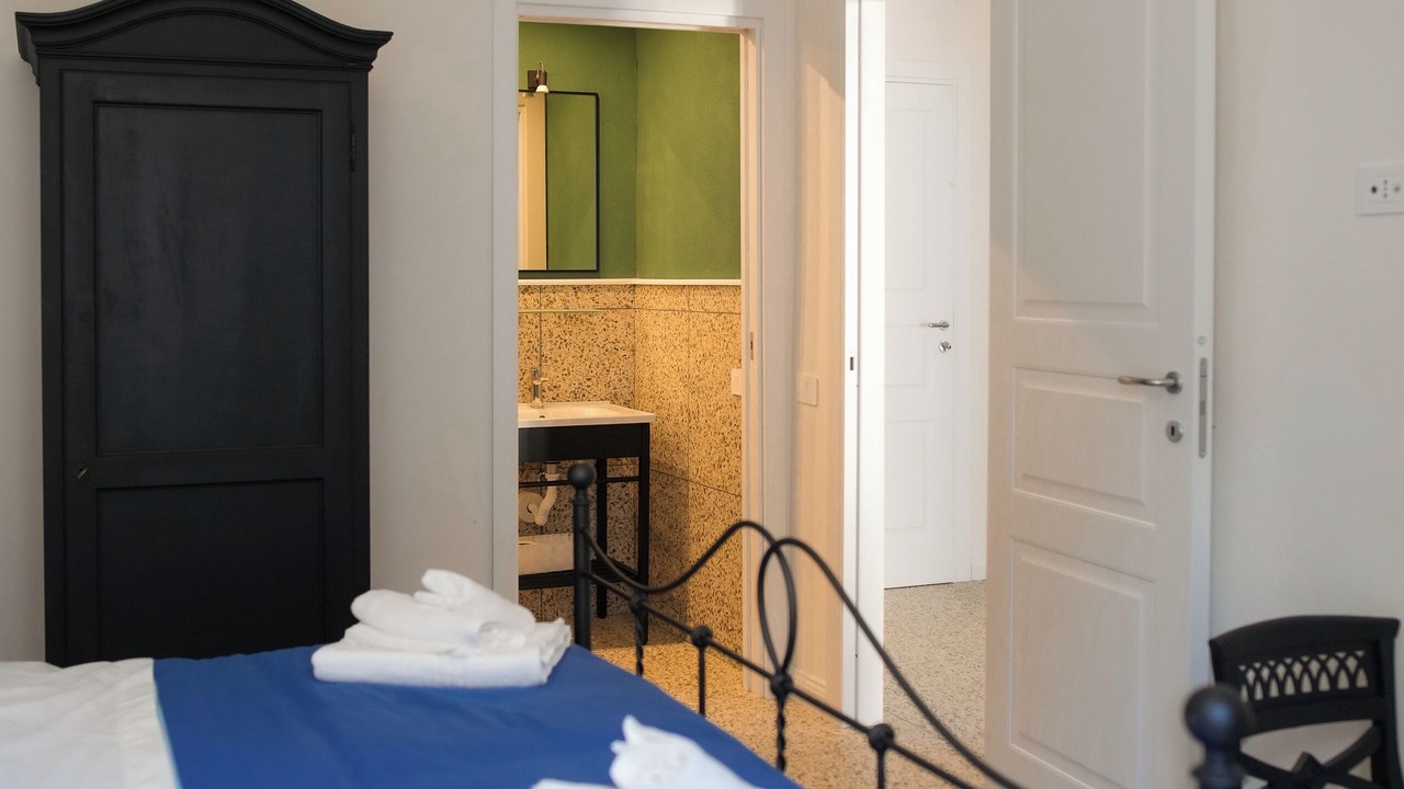 Photo of Bedroom in Naples City Centre