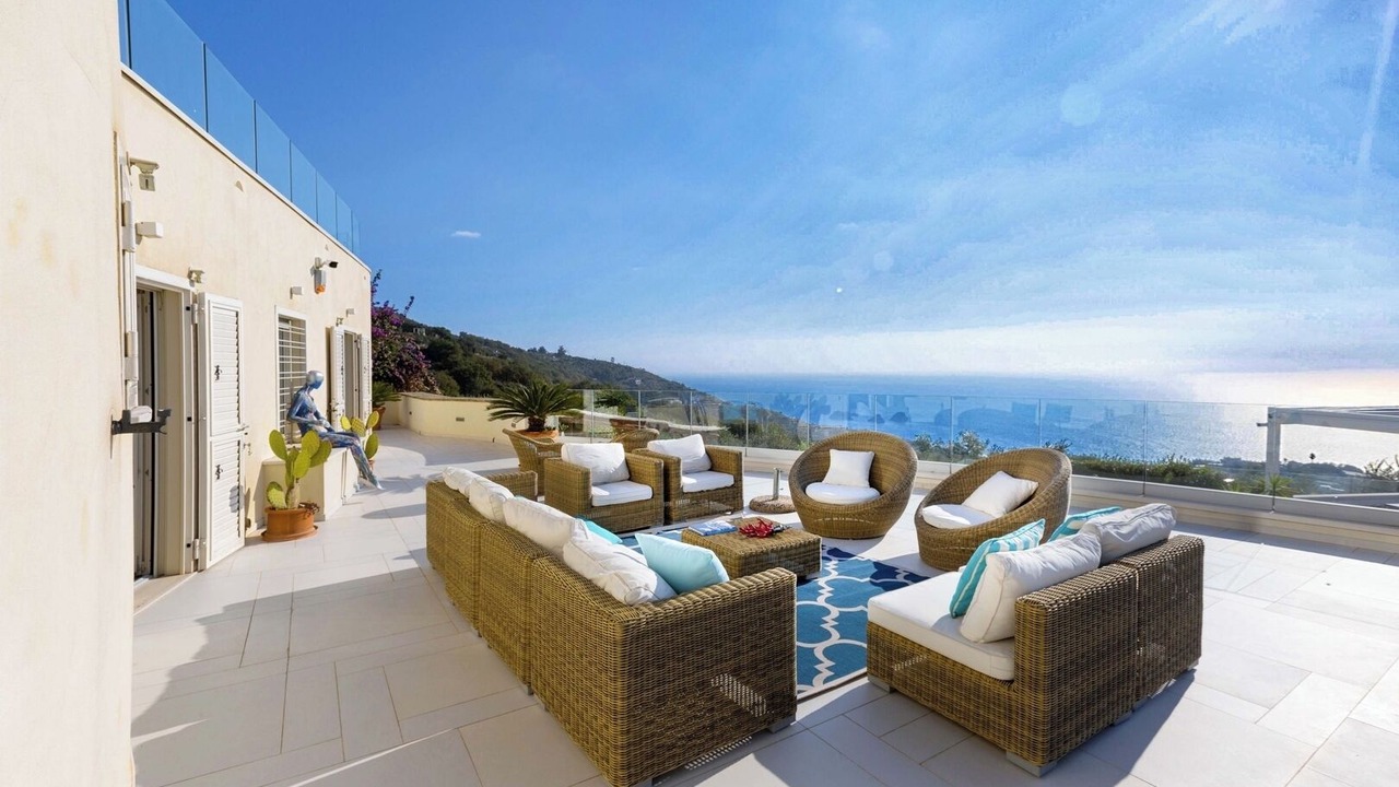 Photo of Patio Balcony in Sant'Agata sui Due Golfi