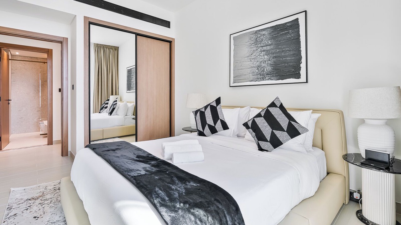 Photo of Bedroom in Jumeirah Village Circle