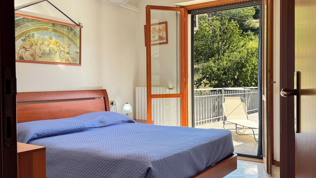 Photo of Bedroom in Lido Riccio