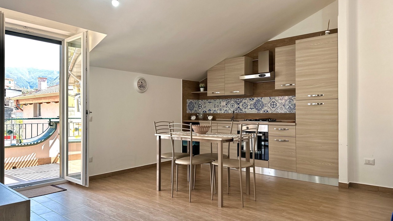 Photo of Kitchen in Piazza-Tralia-Pendolo