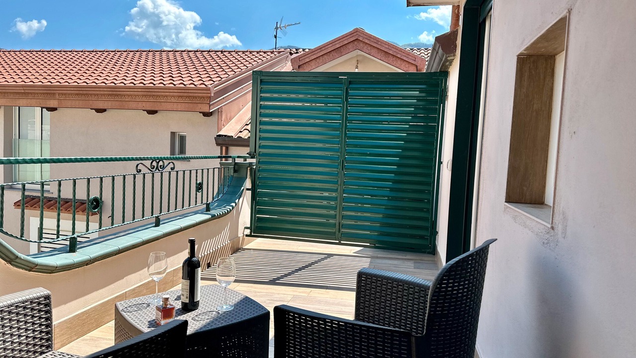 Photo of Patio Balcony in Piazza-Tralia-Pendolo
