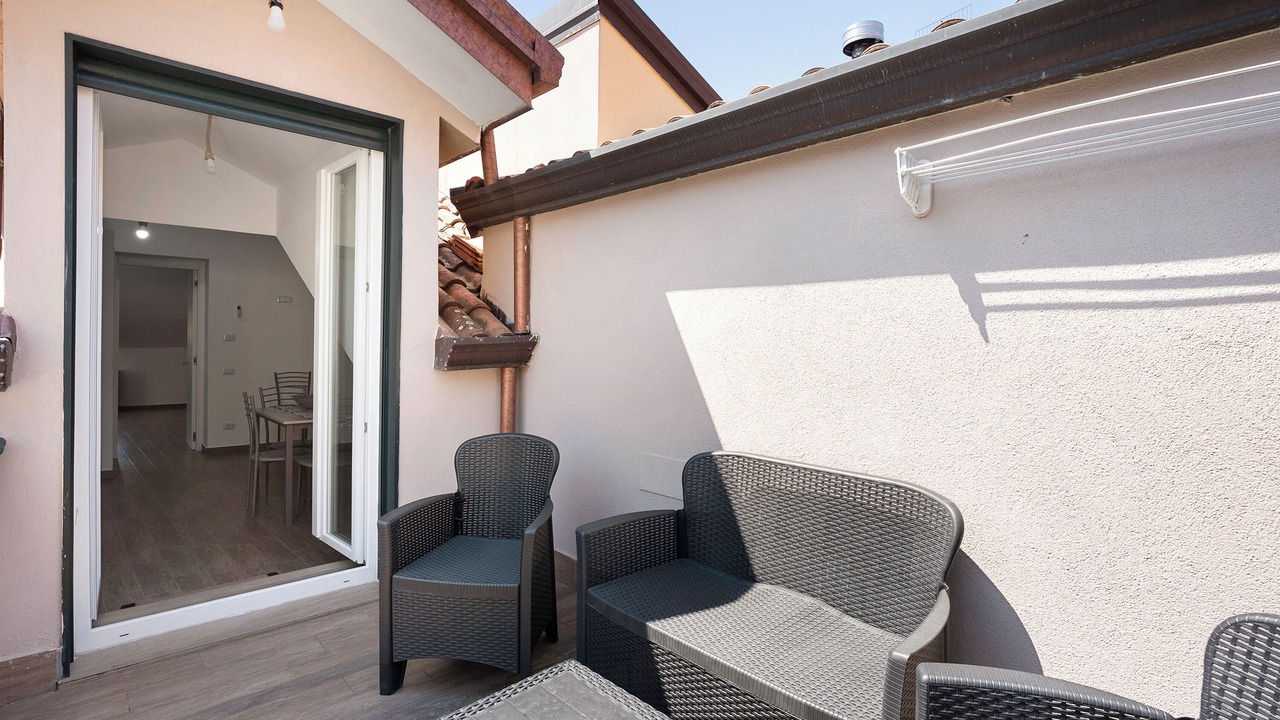 Photo of Patio Balcony in Piazza-Tralia-Pendolo