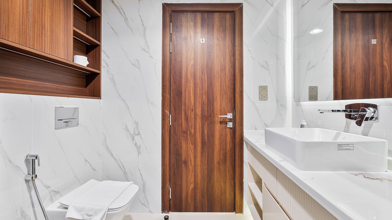 Photo of Bathroom in Jumeirah Lake Towers