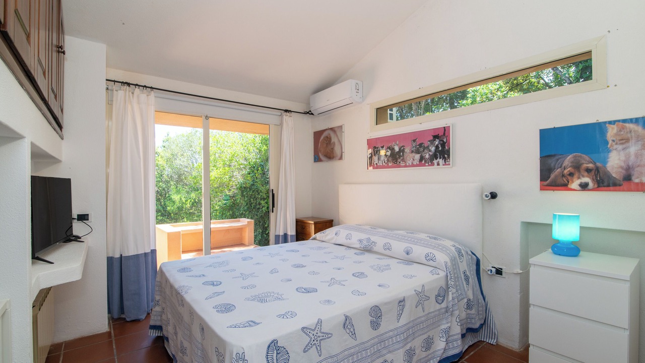Photo of Bedroom in Punta Sardegna