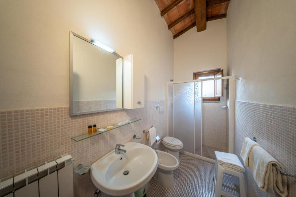 Photo of Bathroom in Bolsena