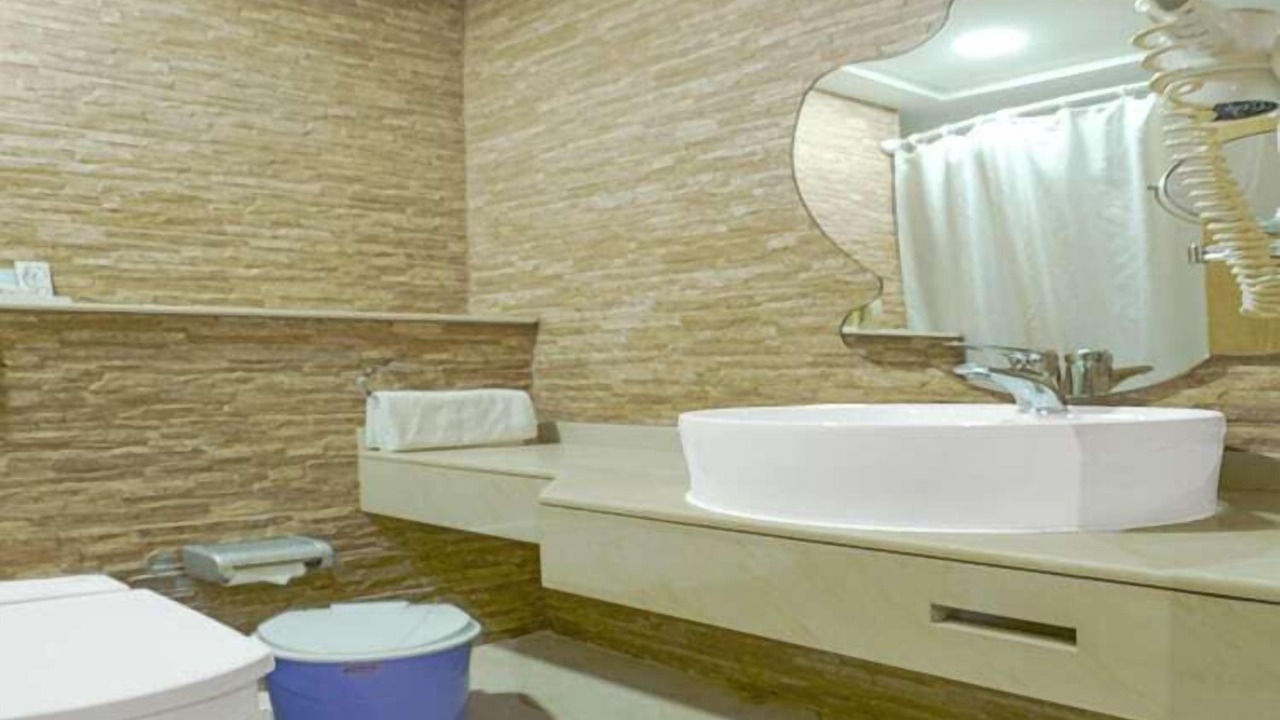 Photo of Bathroom in Naif