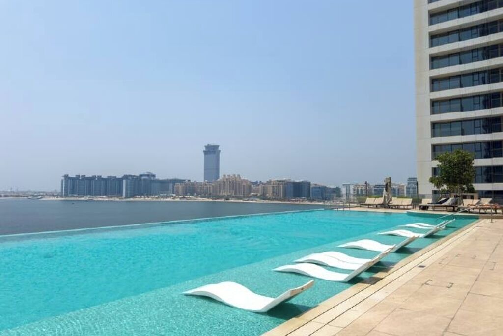 Photo of Outdoor in Jumeirah Village Circle
