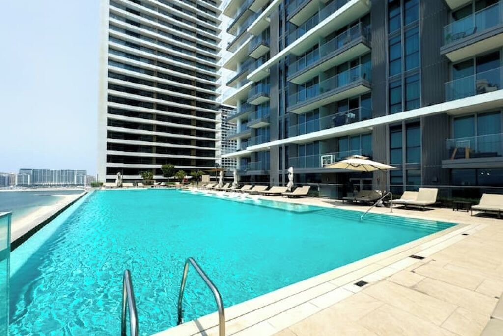 Photo of Outdoor in Jumeirah Village Circle