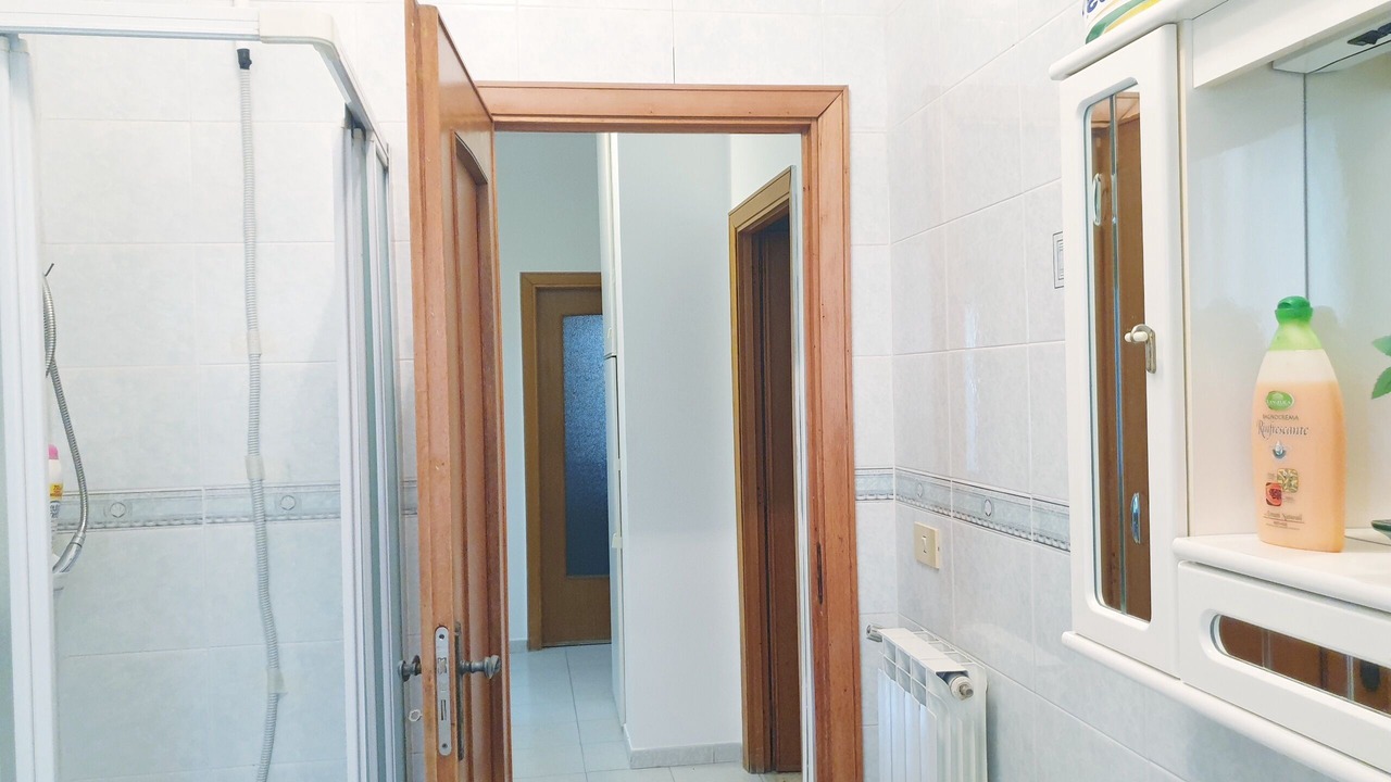 Photo of Bathroom in Naples