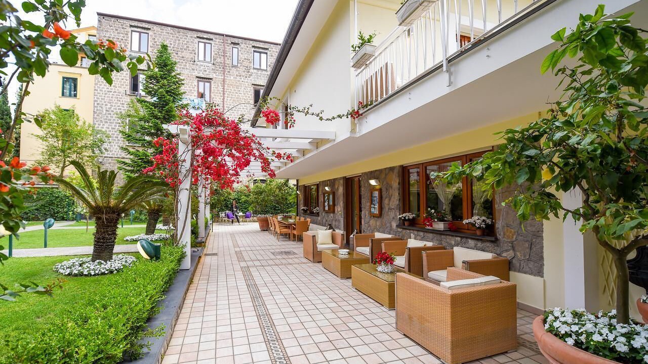Photo of Patio Balcony in Sorrento City Centre
