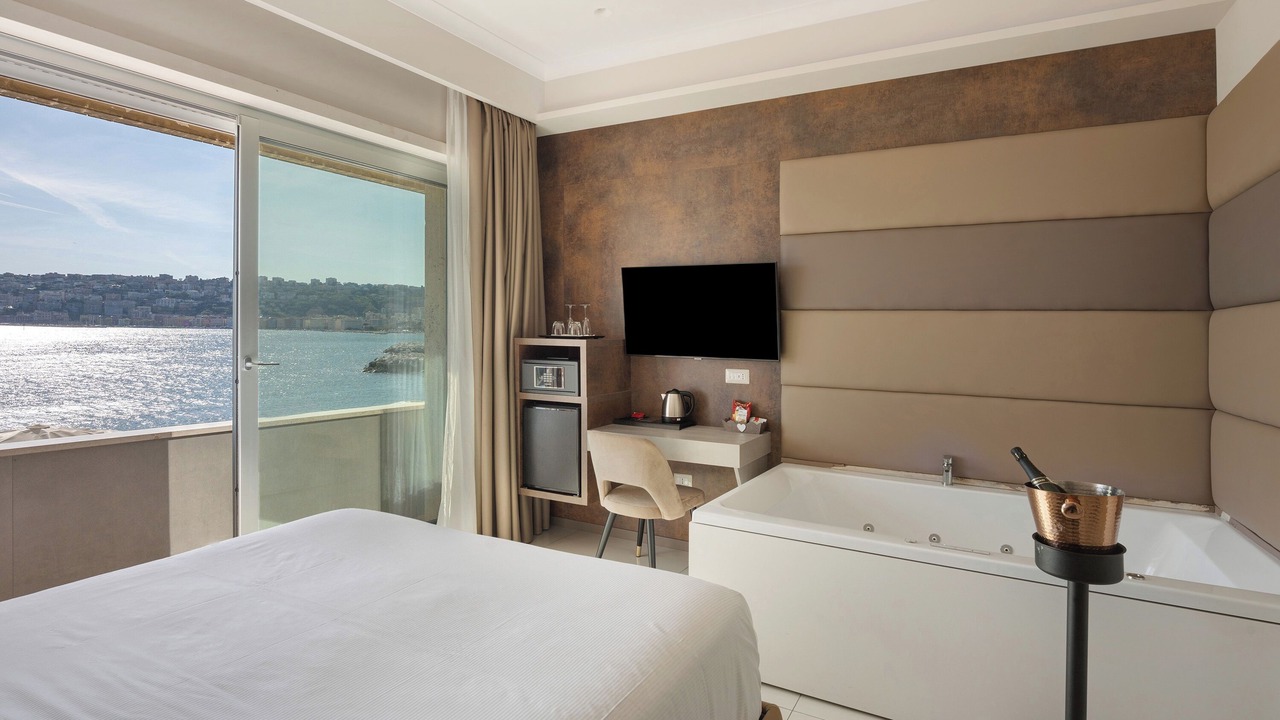 Photo of Bedroom in Chiaia