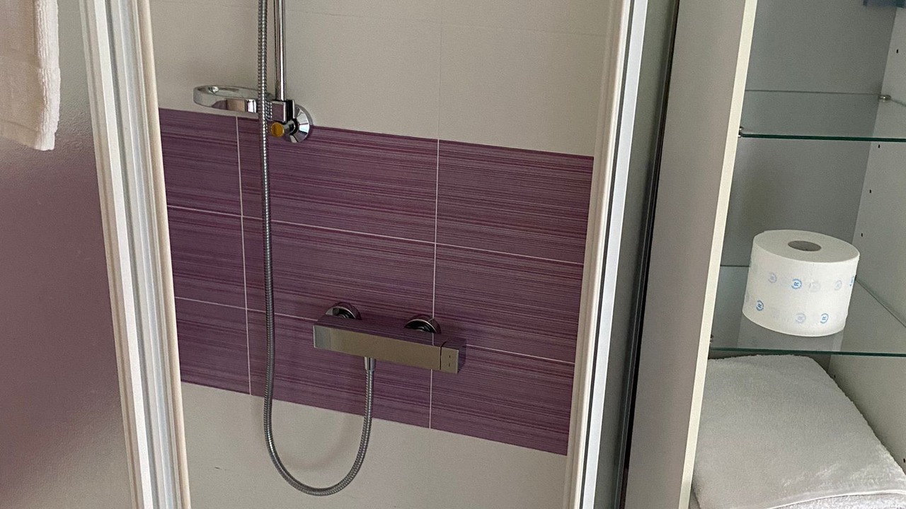 Photo of Bathroom in Cassino